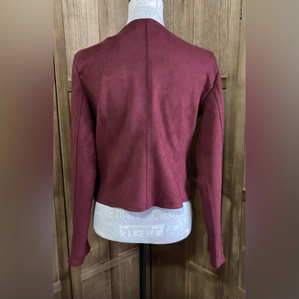 NWT Haute Monde Los Angeles Ladies’ Burgundy Suede Jacket. - Picture 6 of 9